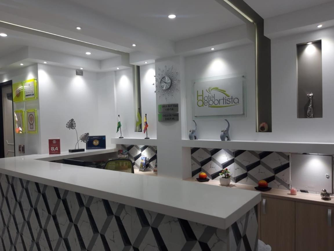 Hotel El Deportista Medellín Kültér fotó