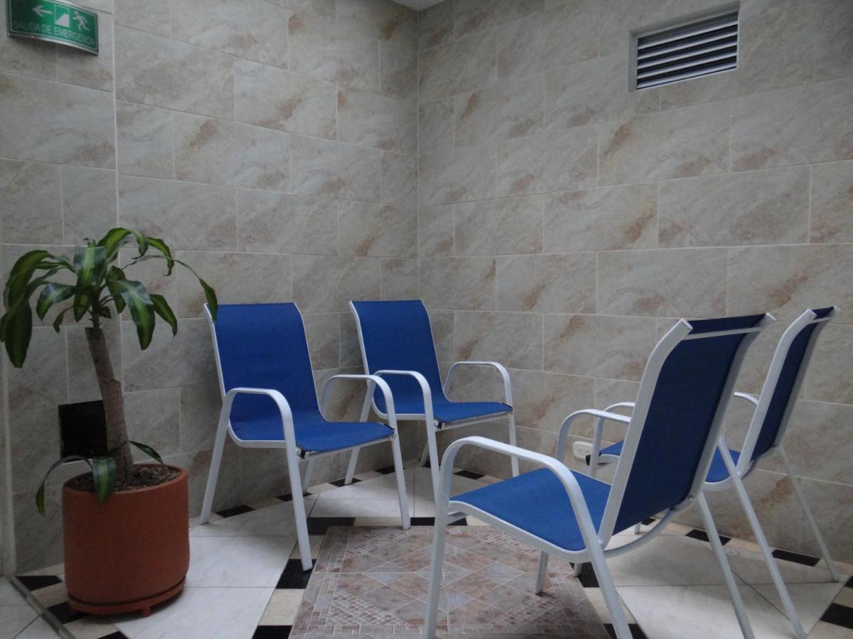 Hotel El Deportista Medellín Kültér fotó