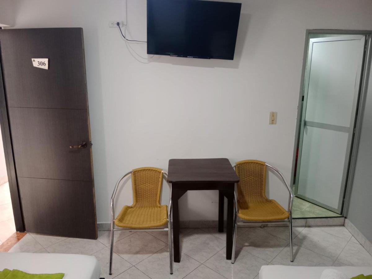 Hotel El Deportista Medellín Kültér fotó