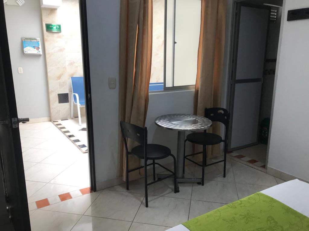 Hotel El Deportista Medellín Kültér fotó