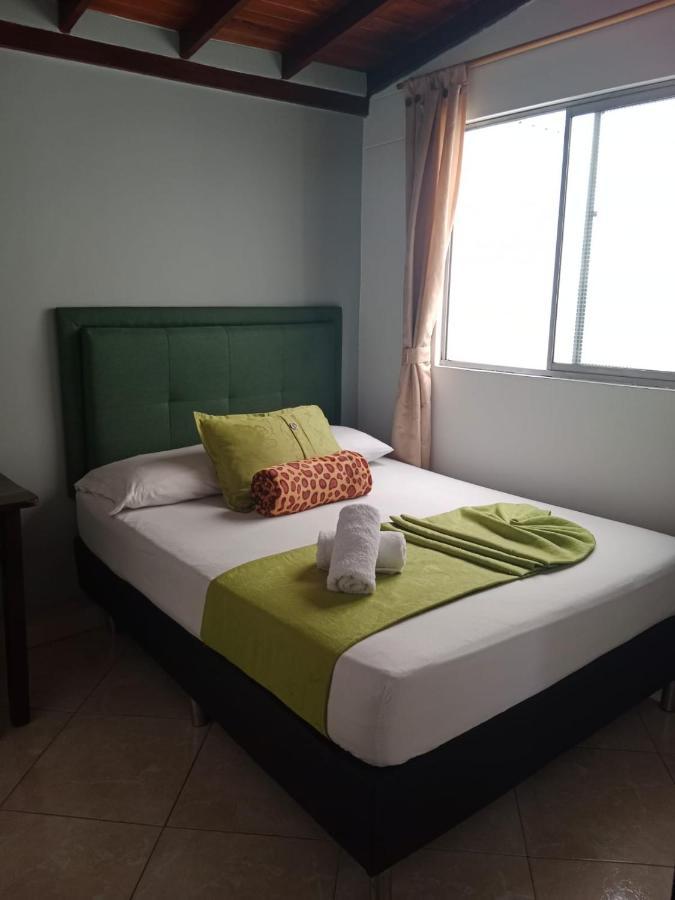 Hotel El Deportista Medellín Kültér fotó