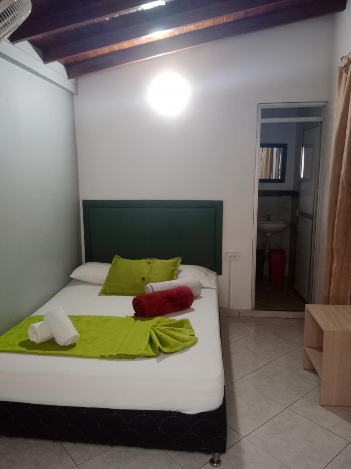 Hotel El Deportista Medellín Kültér fotó